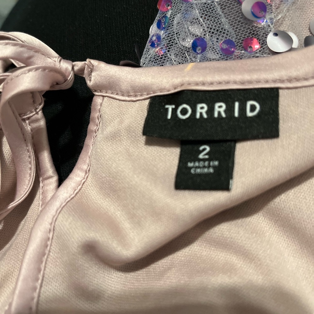 Torrid Sequin Shell Crop Top Sleeveless - Picture 7 of 7